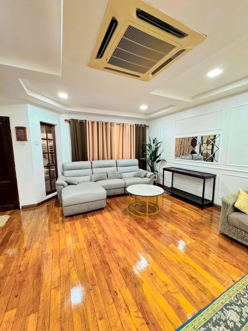 Ibai Golf Home Resort Homestay Kuala Terengganu Zewnętrze zdjęcie